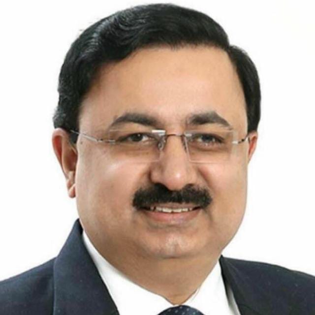 Dr. Naveen Malhotra